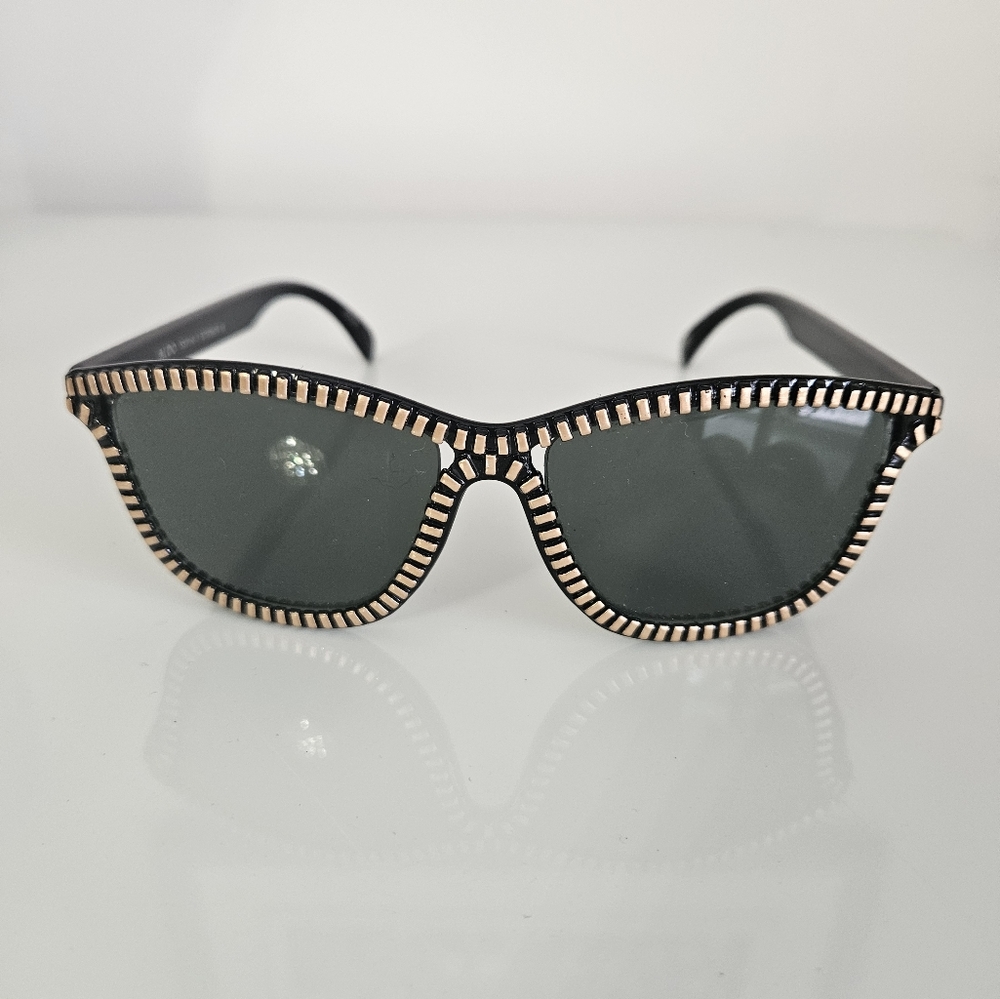 Aldo VIntage Sunglasses with Copper Tone Border
